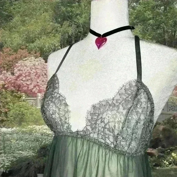 Brand New With Tags Olive Green Slip By Victoria’s Secret Size Large - Picture 3 of 10